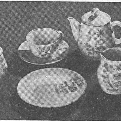 С.Федяев (форма), Е. Резник (рисунок). Чайный сервиз, 1965